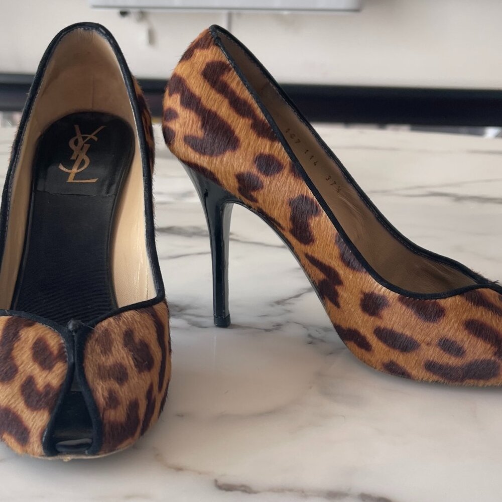 LEOPARD PRINT YSL HEELS SIZE 37.5